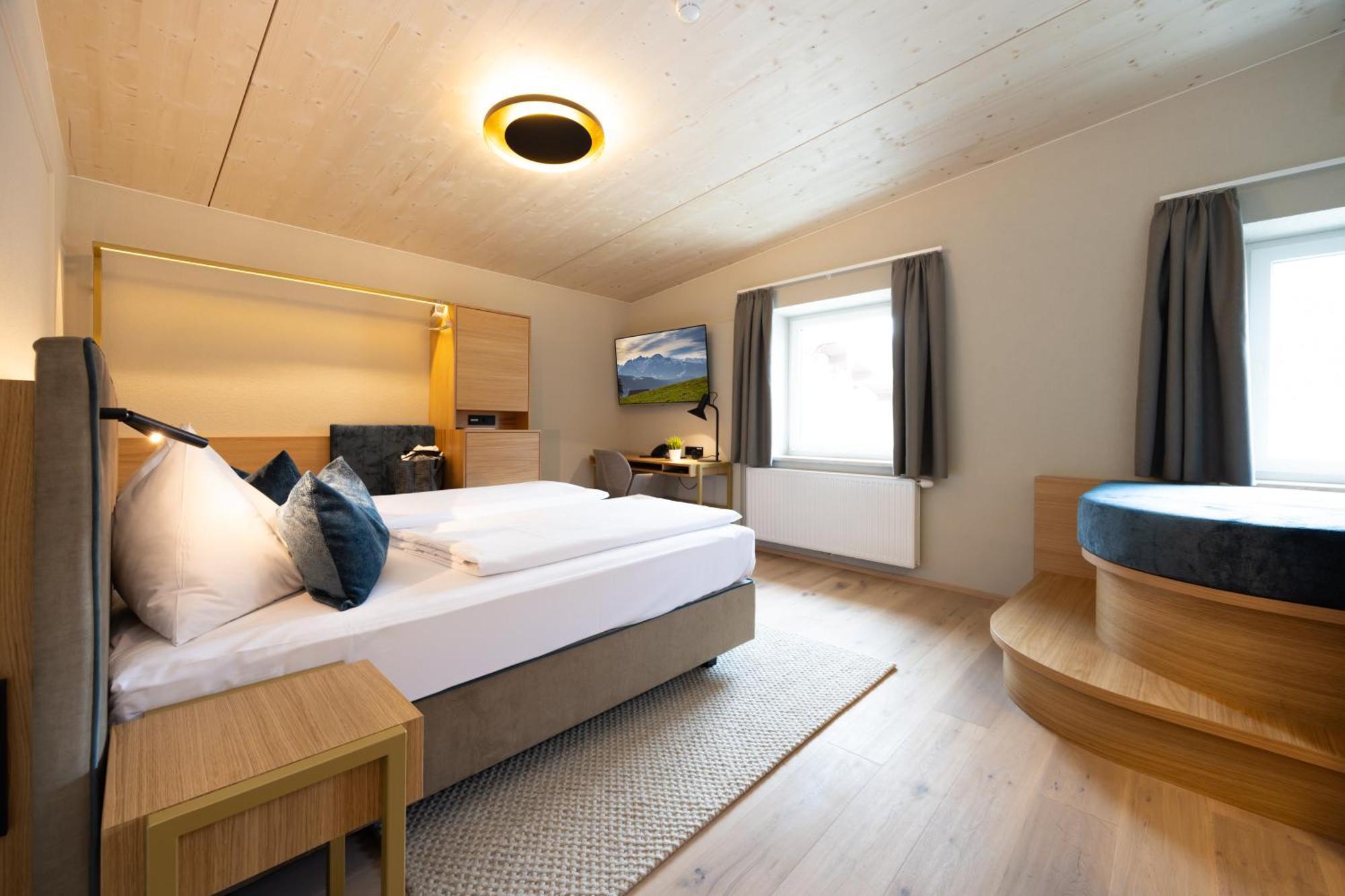 Hotel Zum Mohren Reutte Eksteriør billede