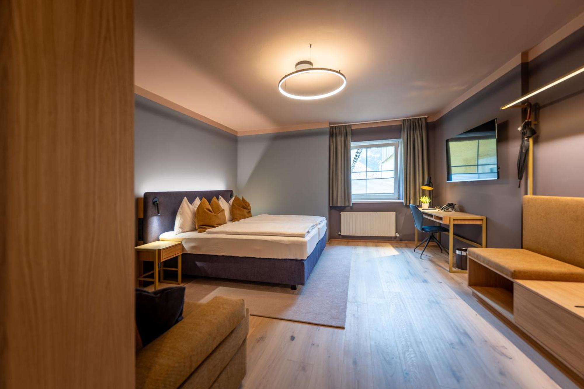 Hotel Zum Mohren Reutte Eksteriør billede